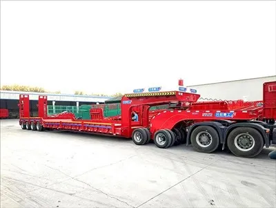 Osi prevozni polpriklopnik