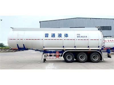 Popol-prikolica za tekoči prevoz hrane